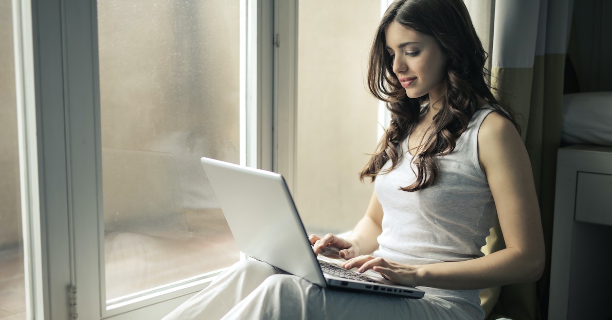 woman working on laptop