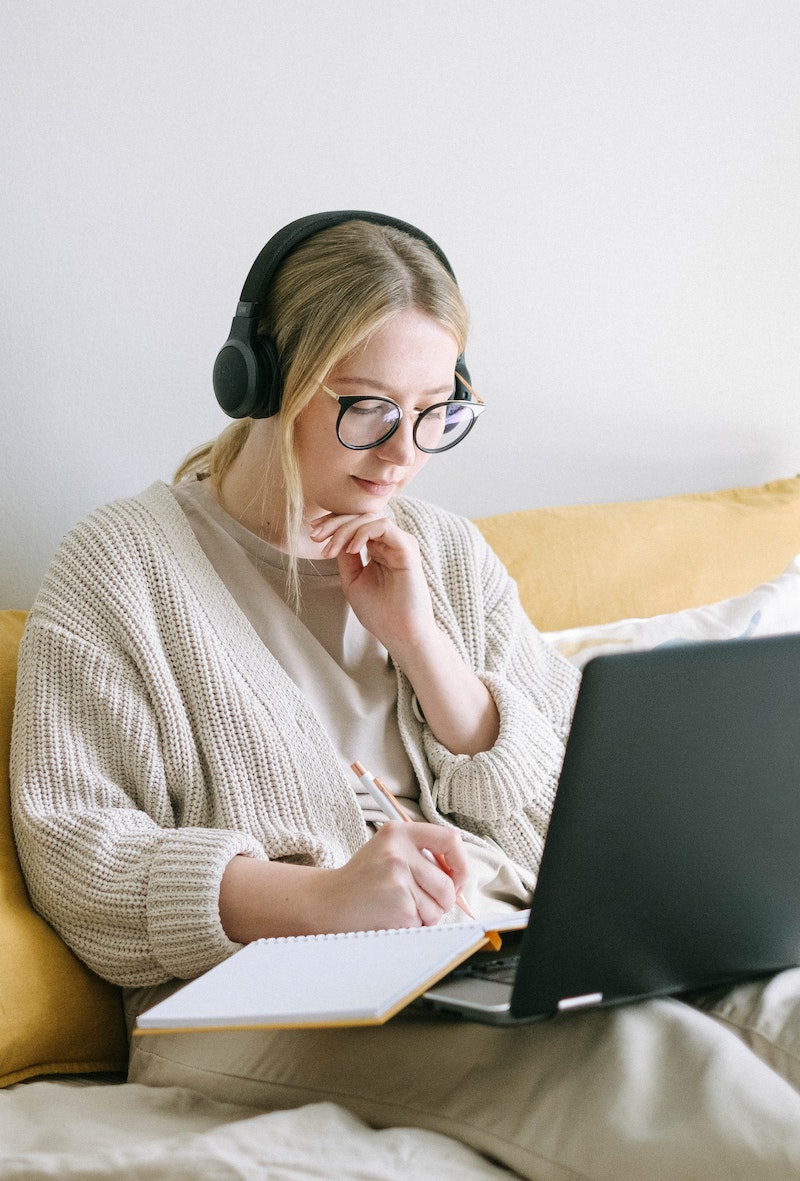 woman working on laptop